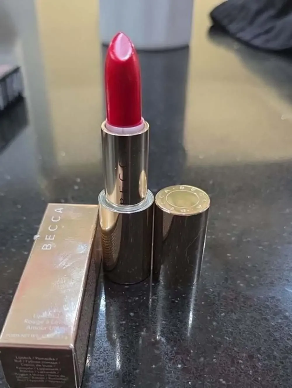 NIB BECCA Ultimate Lipstick Love in Crimson 💋